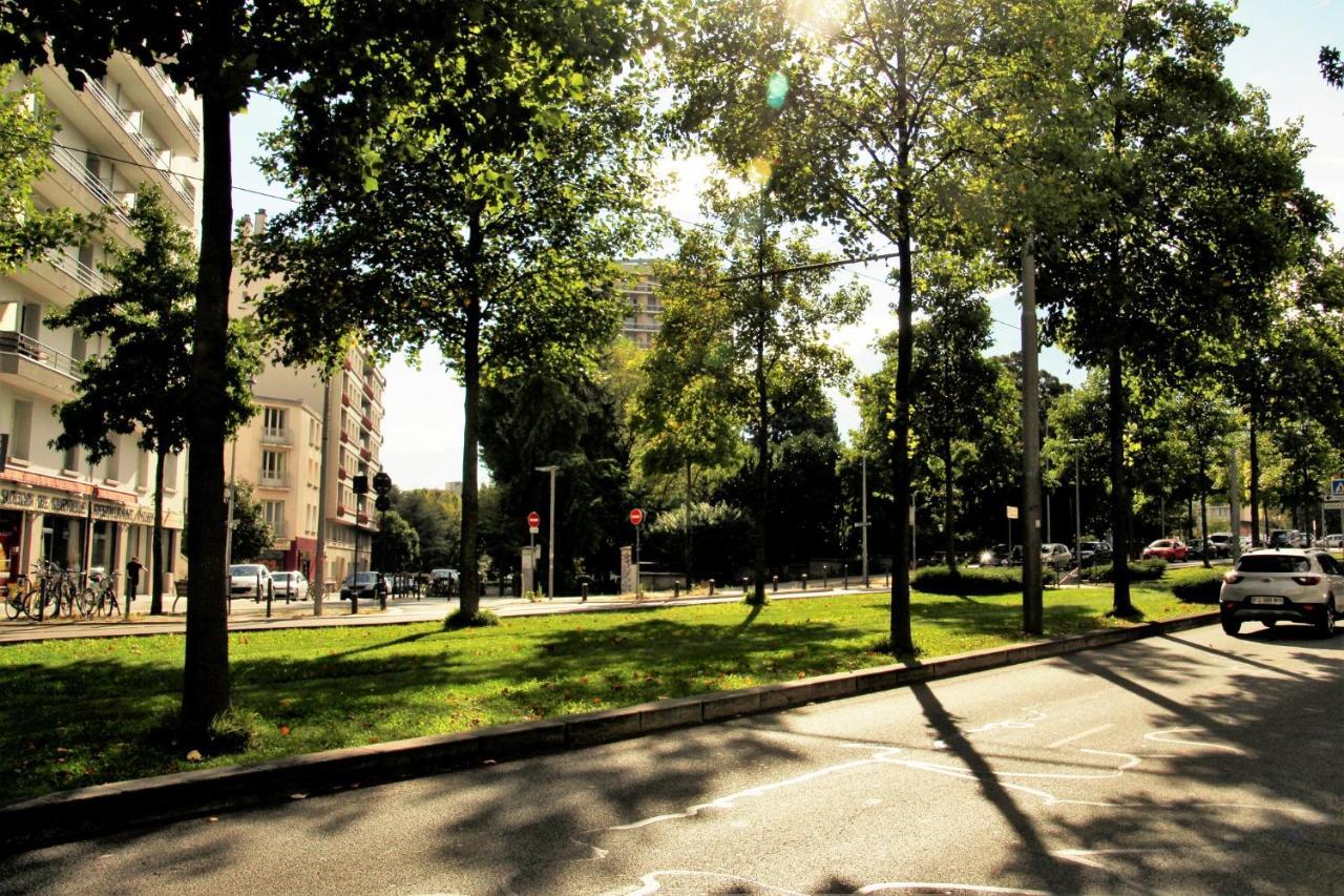Grenoble Hyper-Centre + Wifi + Netflix Apartment ภายนอก รูปภาพ
