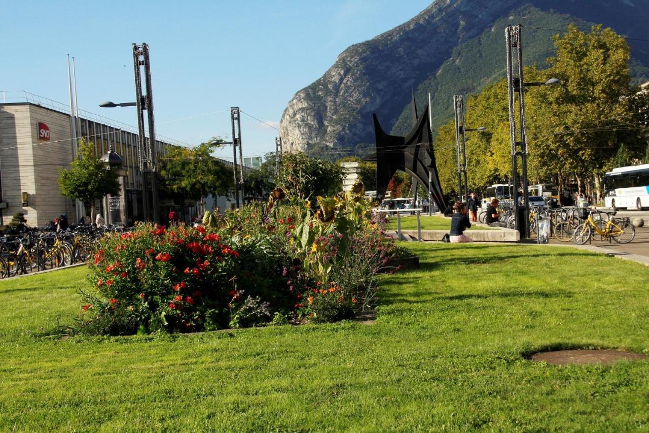Grenoble Hyper-Centre + Wifi + Netflix Apartment ภายนอก รูปภาพ